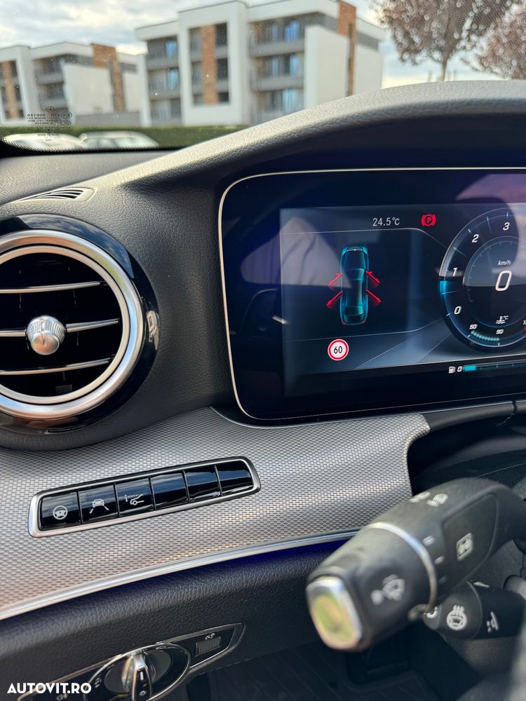 Mercedes-Benz E 220 d 9G-TRONIC - 23