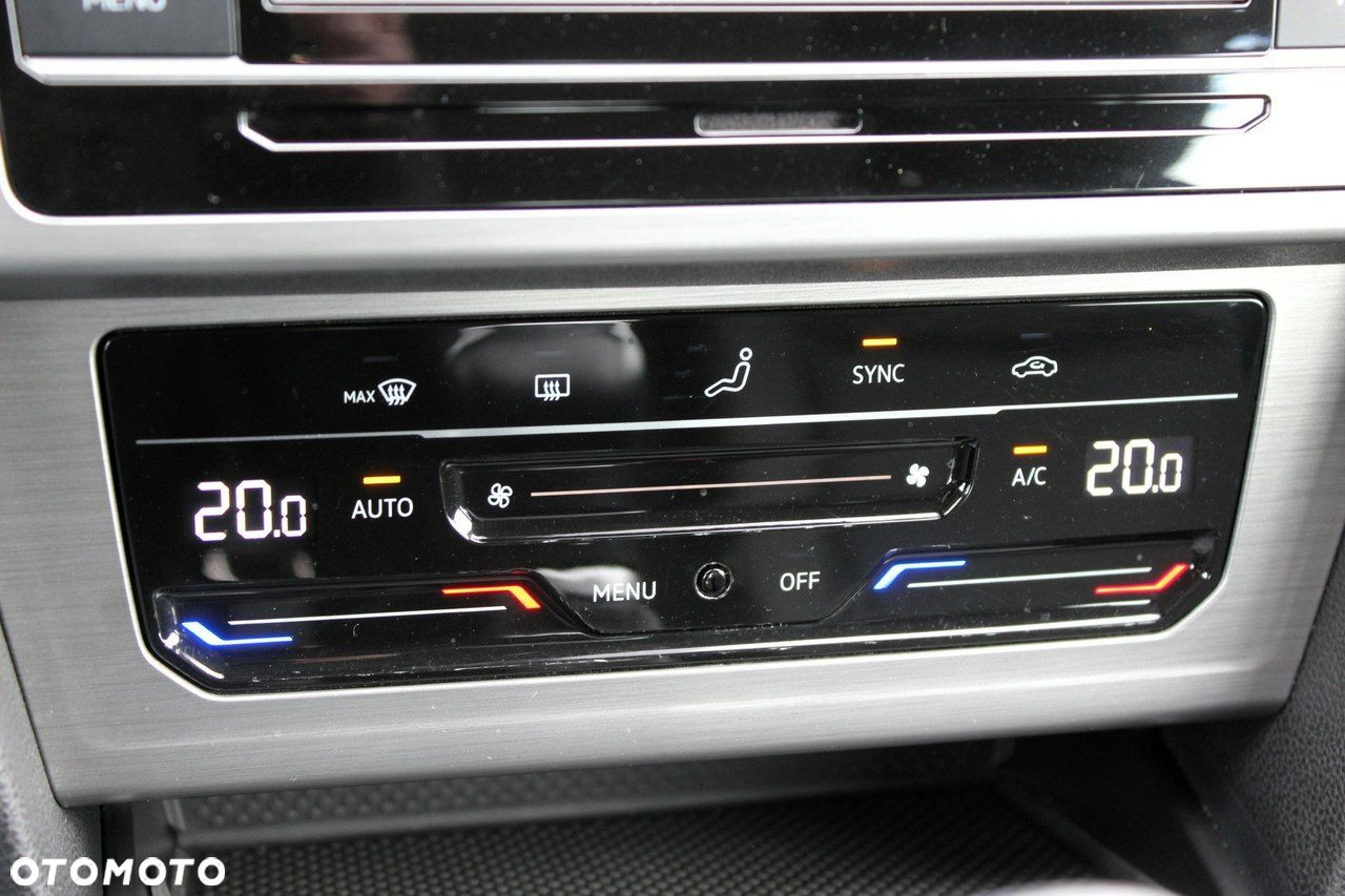 Volkswagen Passat 1.5 TSI EVO Essence - 14