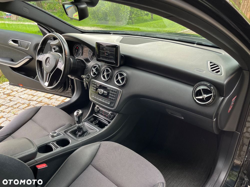 Mercedes-Benz Klasa A 200 (BlueEFFICIENCY) - 13