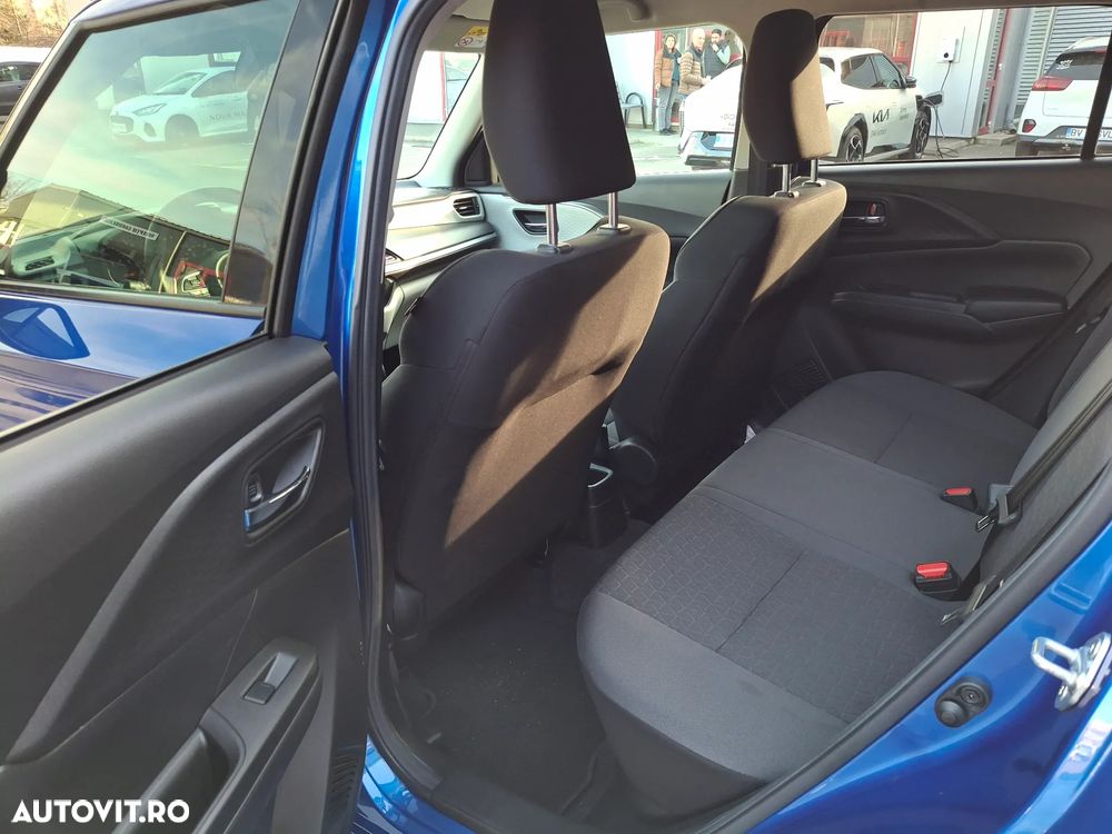 Suzuki Swift 1.2 Dualjet 12V 5MT AllGrip MHEV Spirit - 30