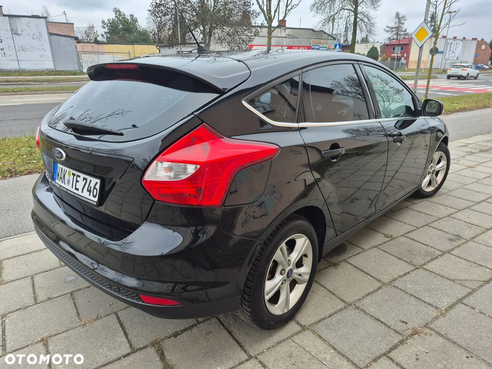 Ford Focus 1.6 TI-VCT Champions Edition - 4