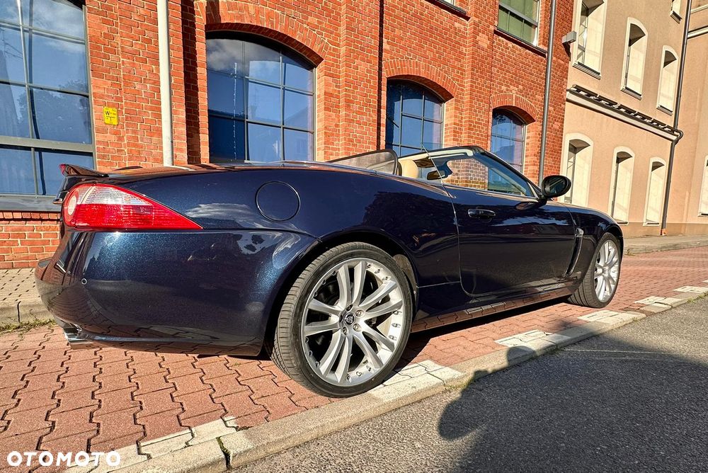 Jaguar XK 4.2 - 15