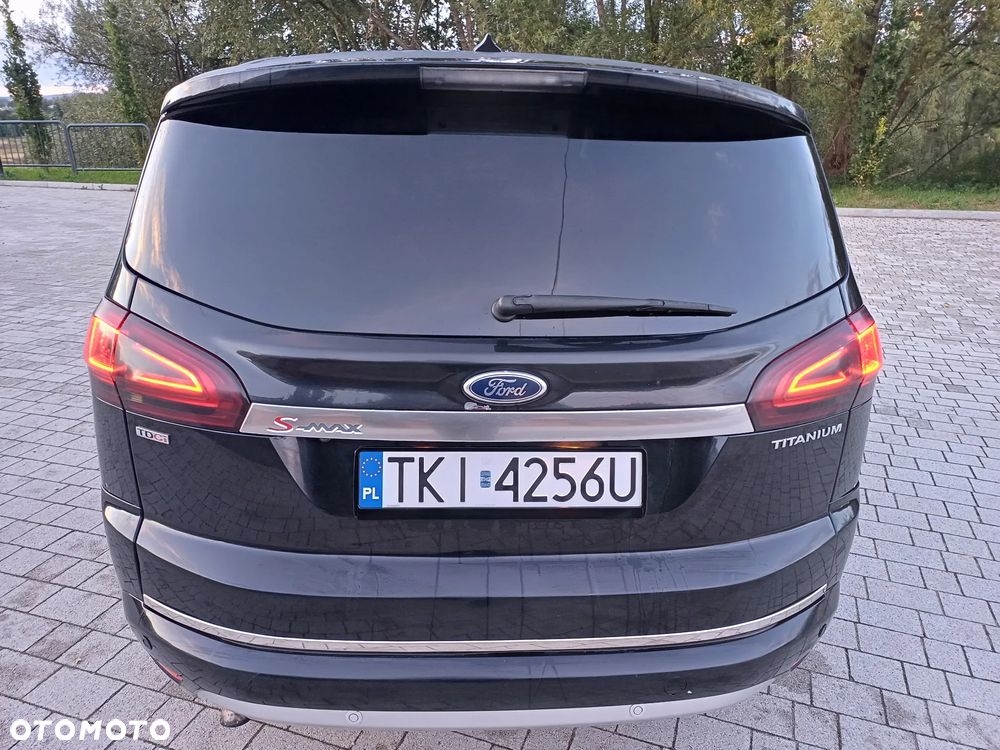 Ford S-Max 2012 photo 4