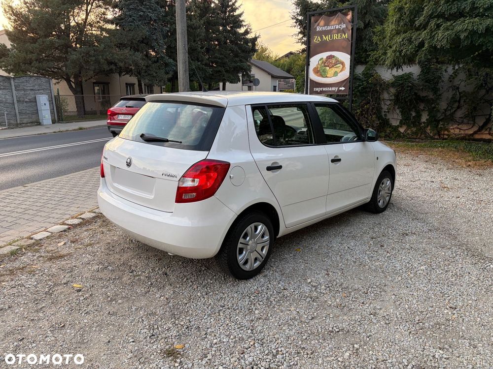 Skoda Fabia - 6