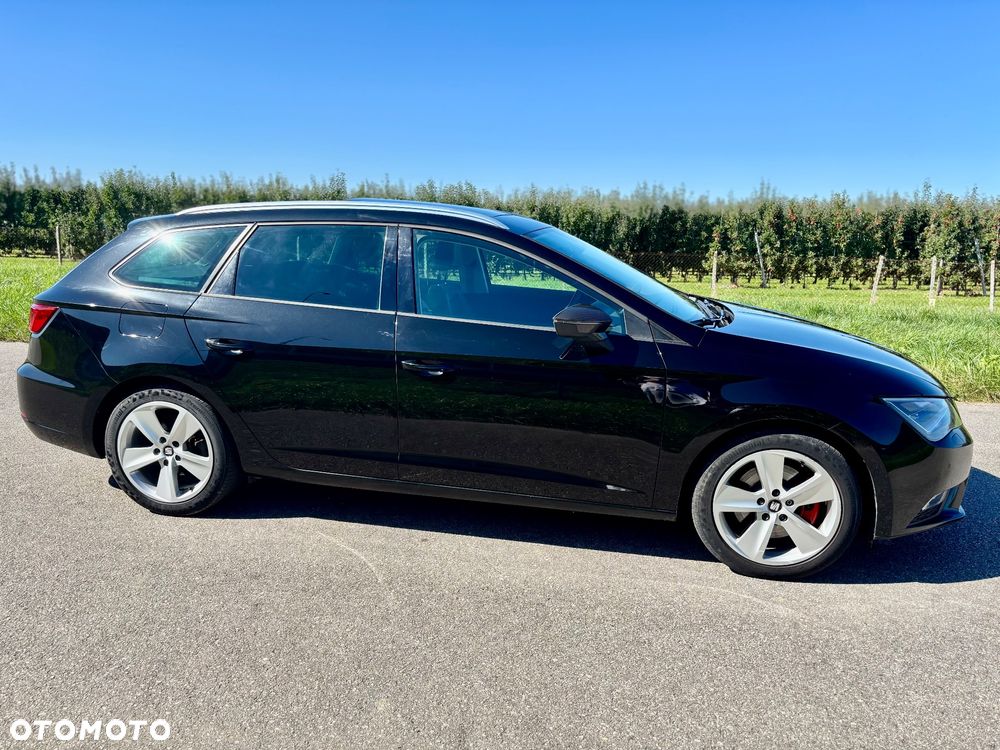 Seat Leon ST 1.8 TSI Start&Stop DSG FR - 4