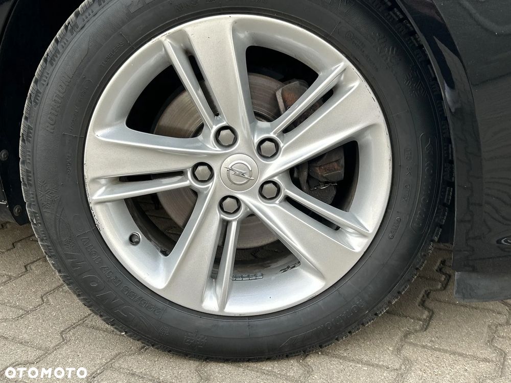 Opel Insignia 1.5 T Enjoy S&S - 24