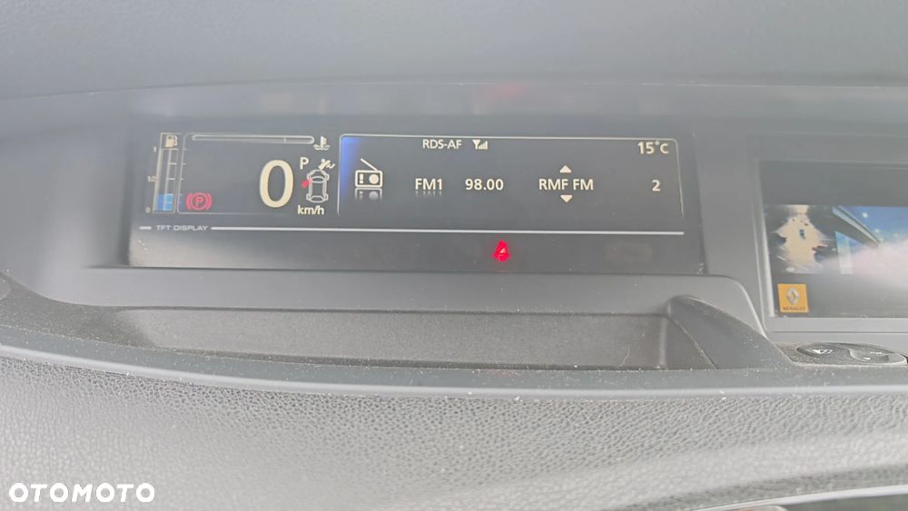 Renault Scenic 1.5 dCi Privilege EDC - 9