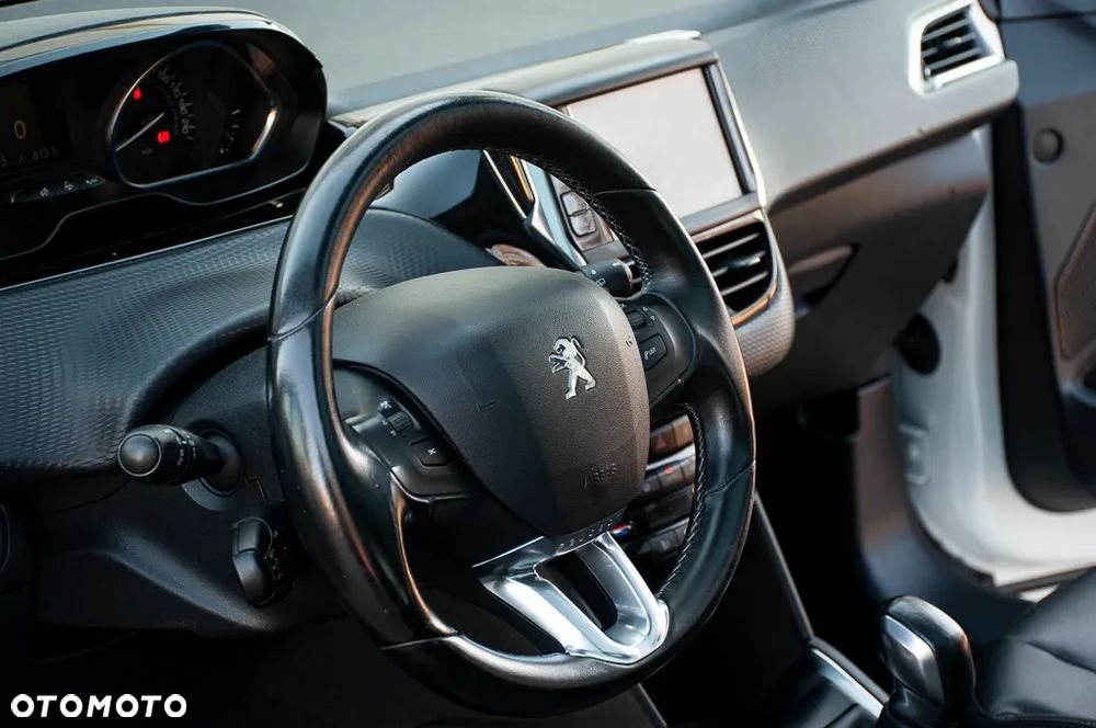 Peugeot 208 PureTech 110 Stop & Start Tech Edition - 21