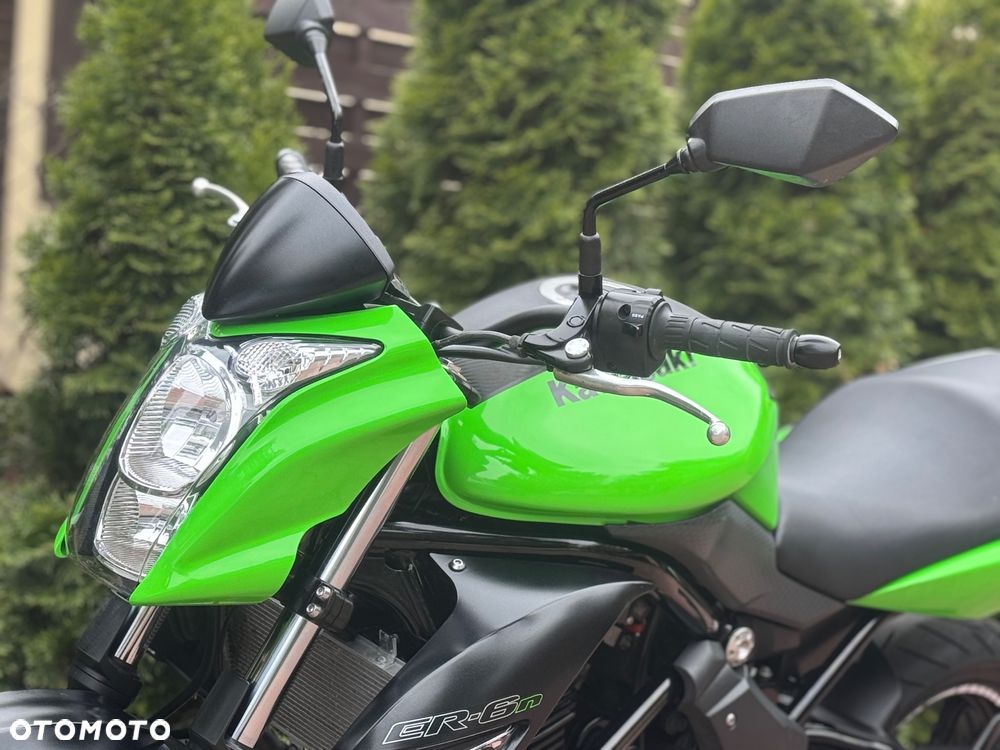 Kawasaki ER - 18