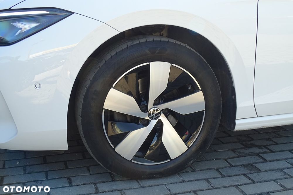 Volkswagen Passat 2.0 TDI SCR Style DSG - 12