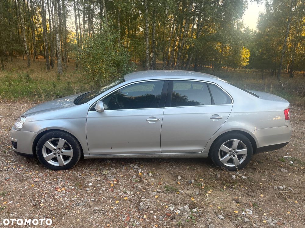 Volkswagen Jetta 2006 photo 2