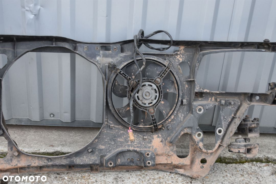 PAS PRZEDNI VOLKSWAGEN PASSAT B5 2.8 V6 - 11