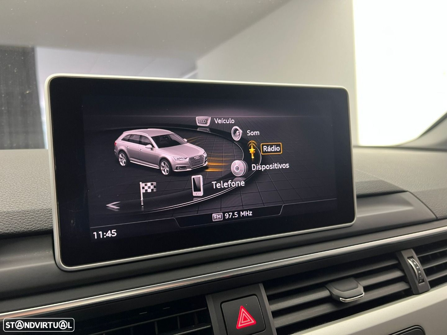Audi A4 Avant 2.0 TDI S tronic - 16