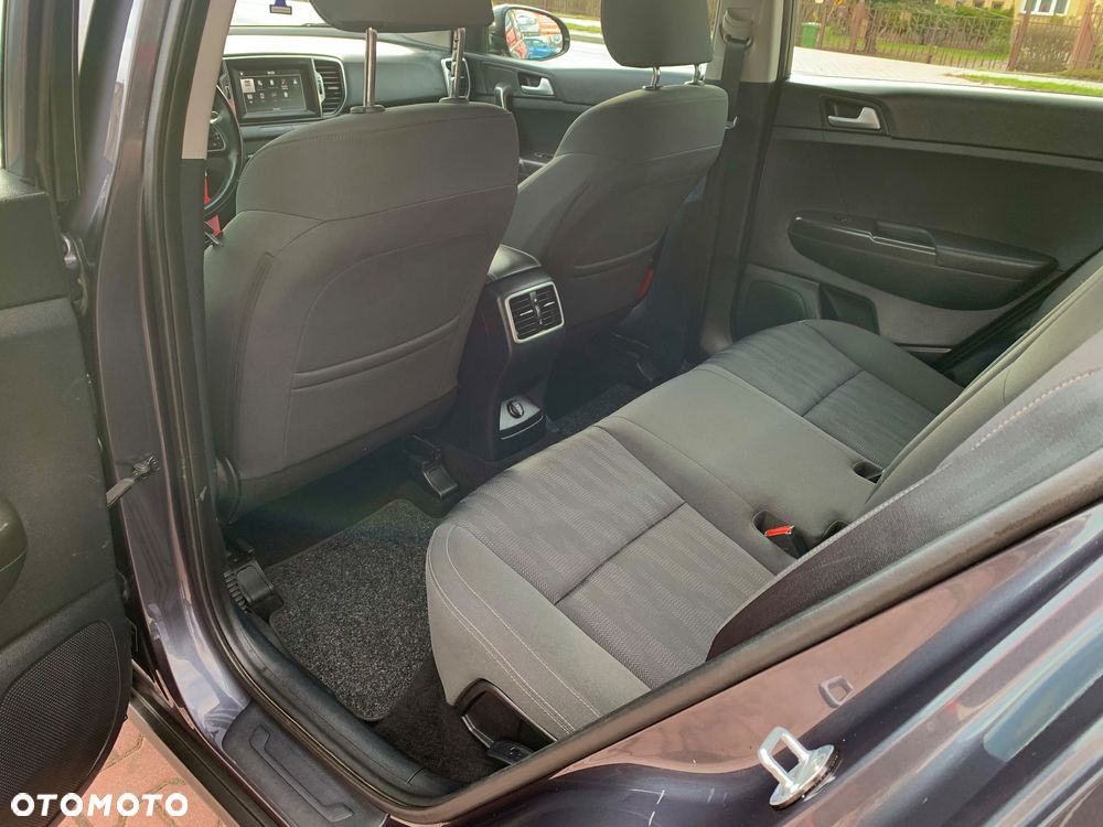 Kia Sportage 1.6 GDI 2WD Black Edition - 27