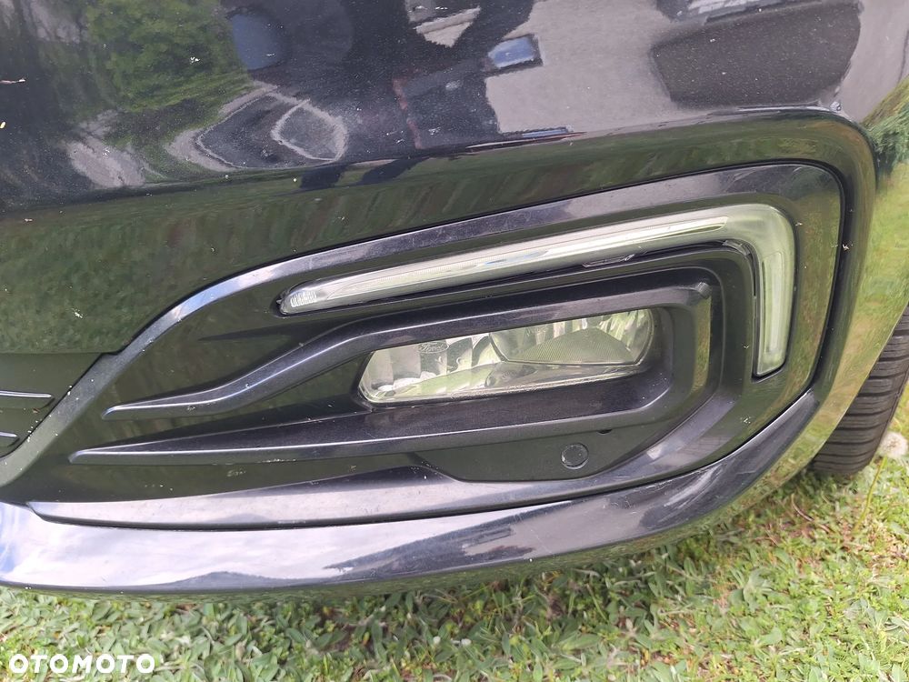 Ford Mondeo 2.0 Hybrid Titanium - 31