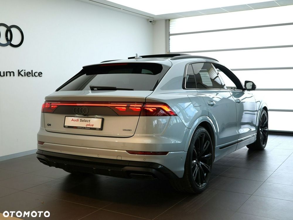 Audi Q8 - 5