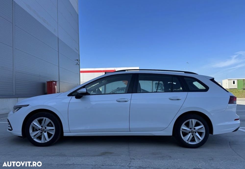 Volkswagen Golf 1.5 eTSI ACT DSG MHEV Life - 8