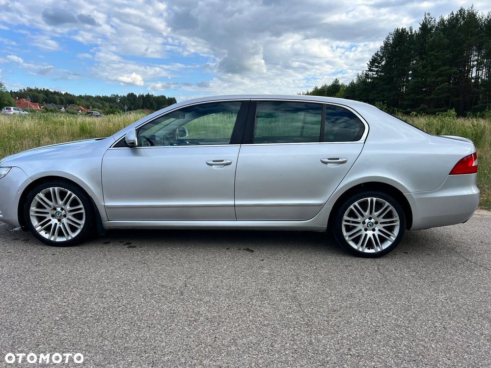 Skoda Superb 2.0 TSI Platinum DSG - 8