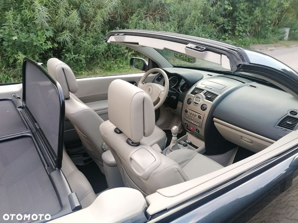 Renault Megane 2.0 16V Privilege - 6