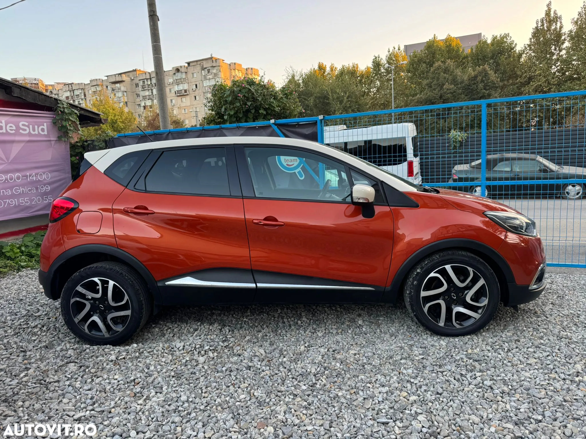 Renault Captur (ENERGY) dCi 90 EDC INTENS - 5
