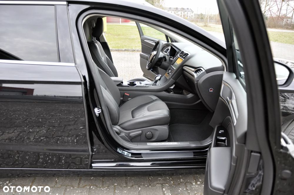 Ford Mondeo 2.0 TDCi STart-Stopp PowerShift-Aut ST-Line - 28