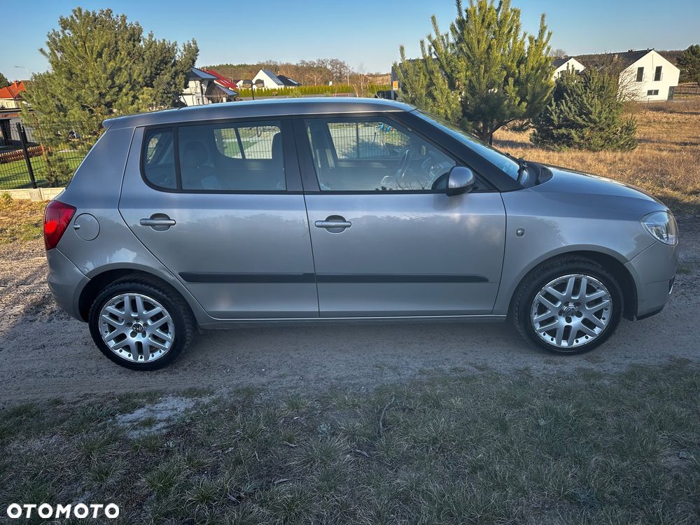 Skoda Fabia 1.2 HTP Ambition - 22