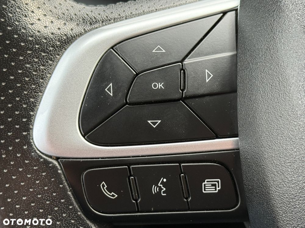 Iveco 2021/Daily 35-180VP/ 3.0 180KM/Poduszki/furgon Maxi/PDC/Radio DAB/Tempomat/hak 3,5T - 28