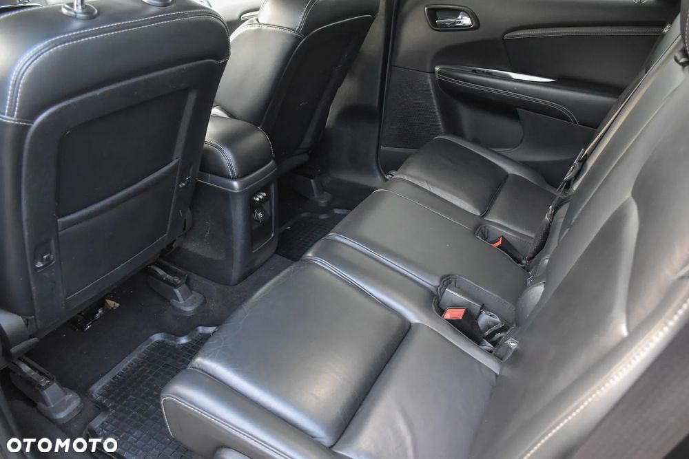 Fiat Freemont 2.0 Multijet Black Code AWD - 36