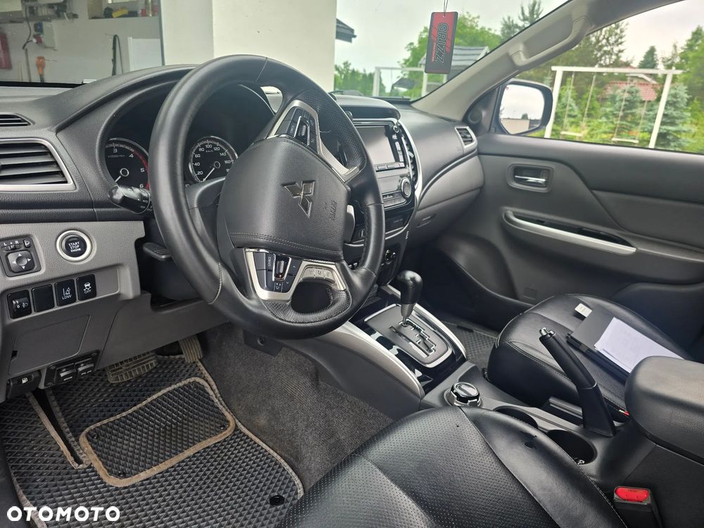 Mitsubishi L200 2.4 d DC Instyle EU6 - 15