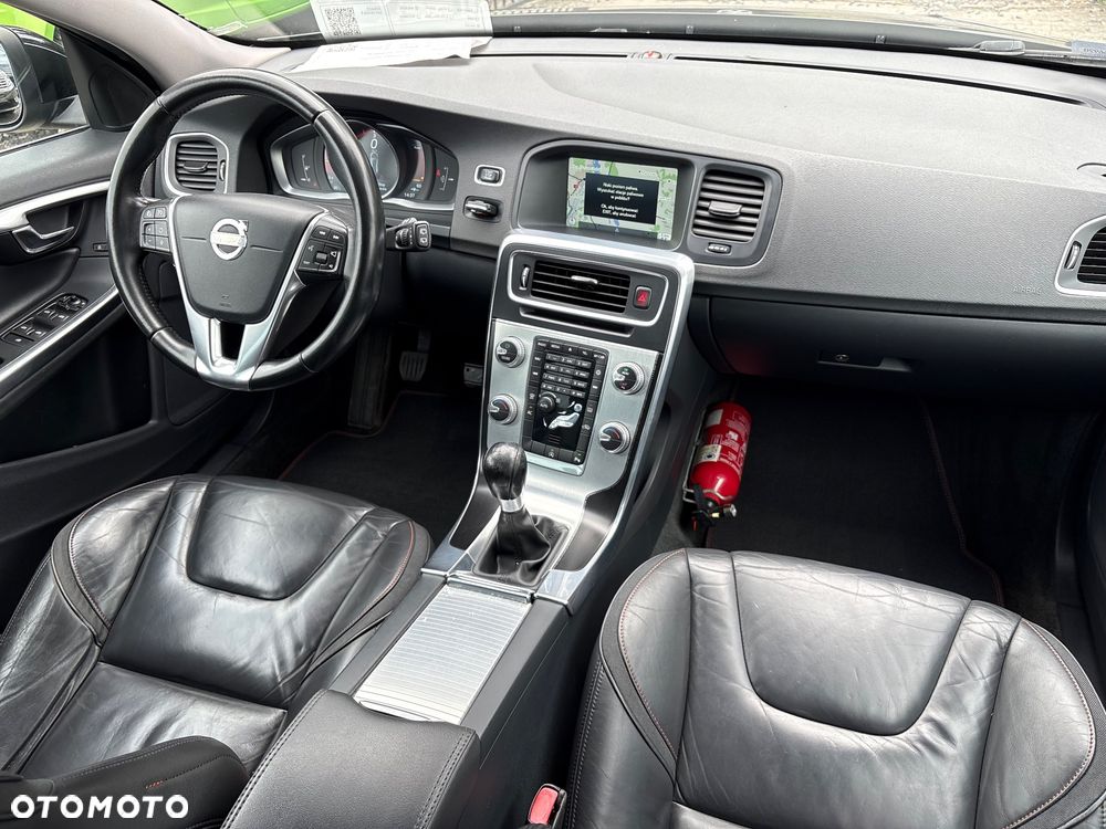 Volvo V60 D3 Ocean Race - 7