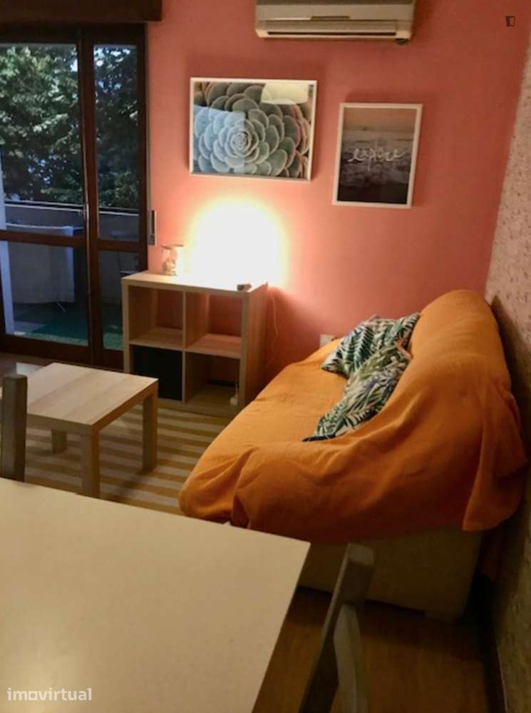Quarto - localizado em Sete Rios Lisbon - Grande imagem: 4/30