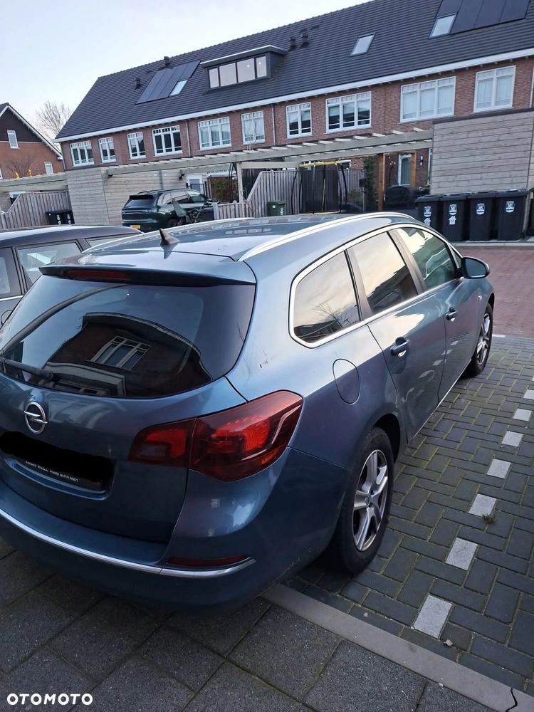 Opel Astra - 3