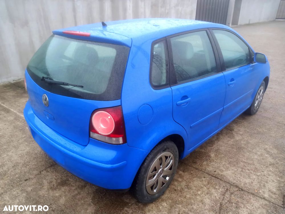 Volkswagen Polo - 6