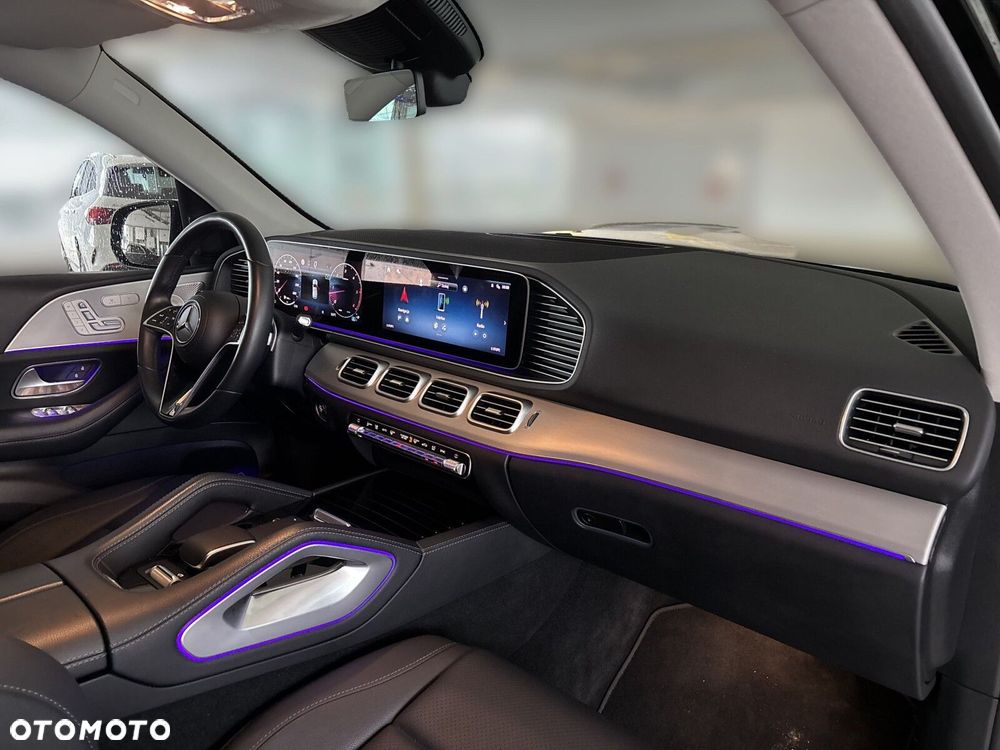 Mercedes-Benz GLE - 18