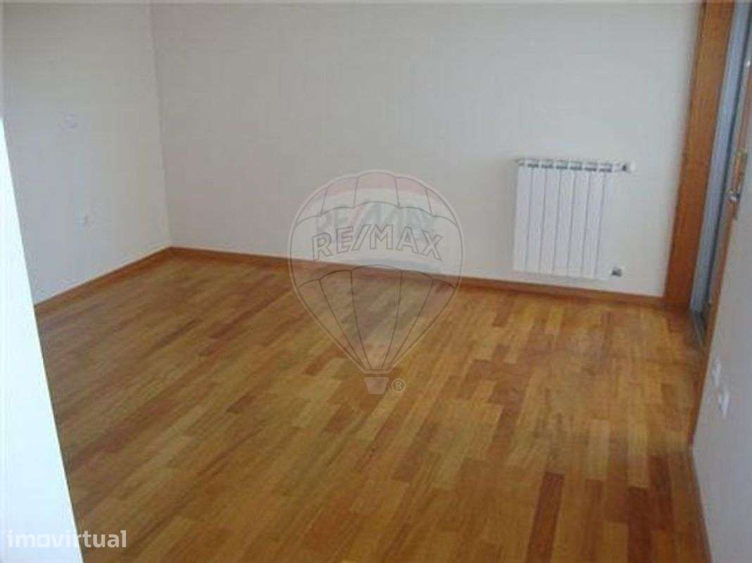 Apartamento T3 para arrendamento - Grande imagem: 4/13