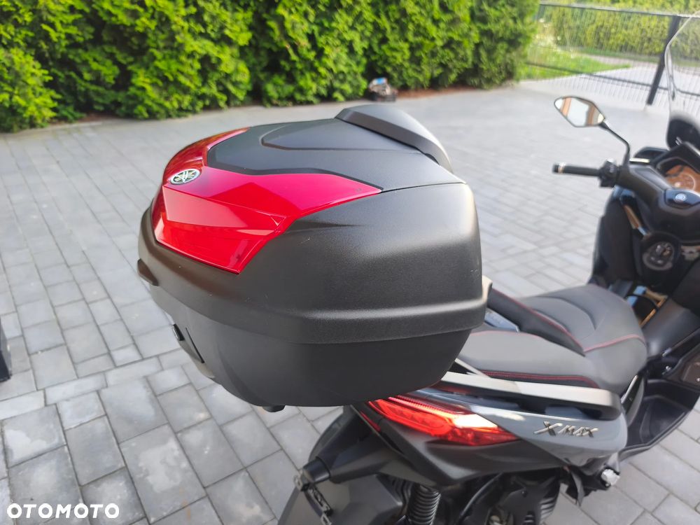 Yamaha NMAX - 18