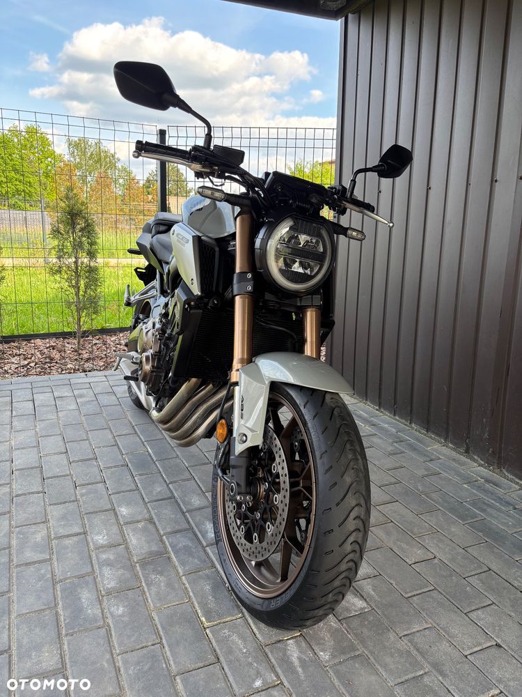 Honda CB - 17