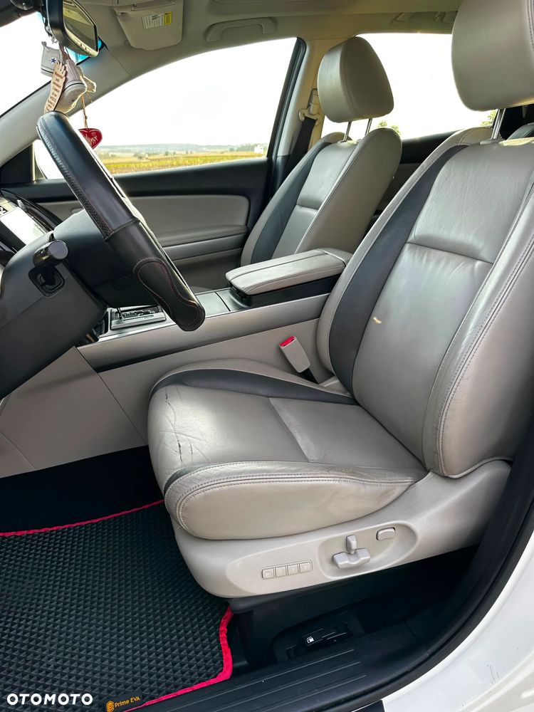 Mazda CX-9 3.7 V6 - 17