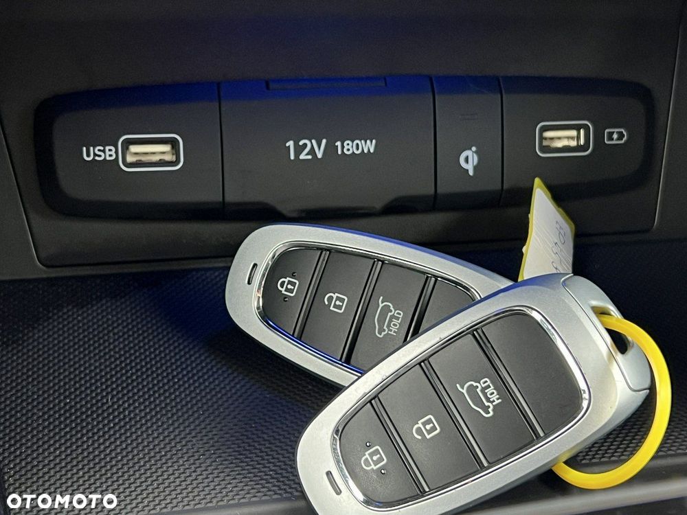 Hyundai Tucson 1.6 T-GDi HEV Executive 2WD - 22
