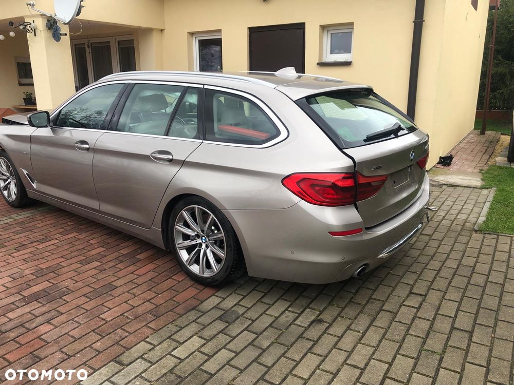 BMW Seria 5 520d xDrive Luxury Line - 6