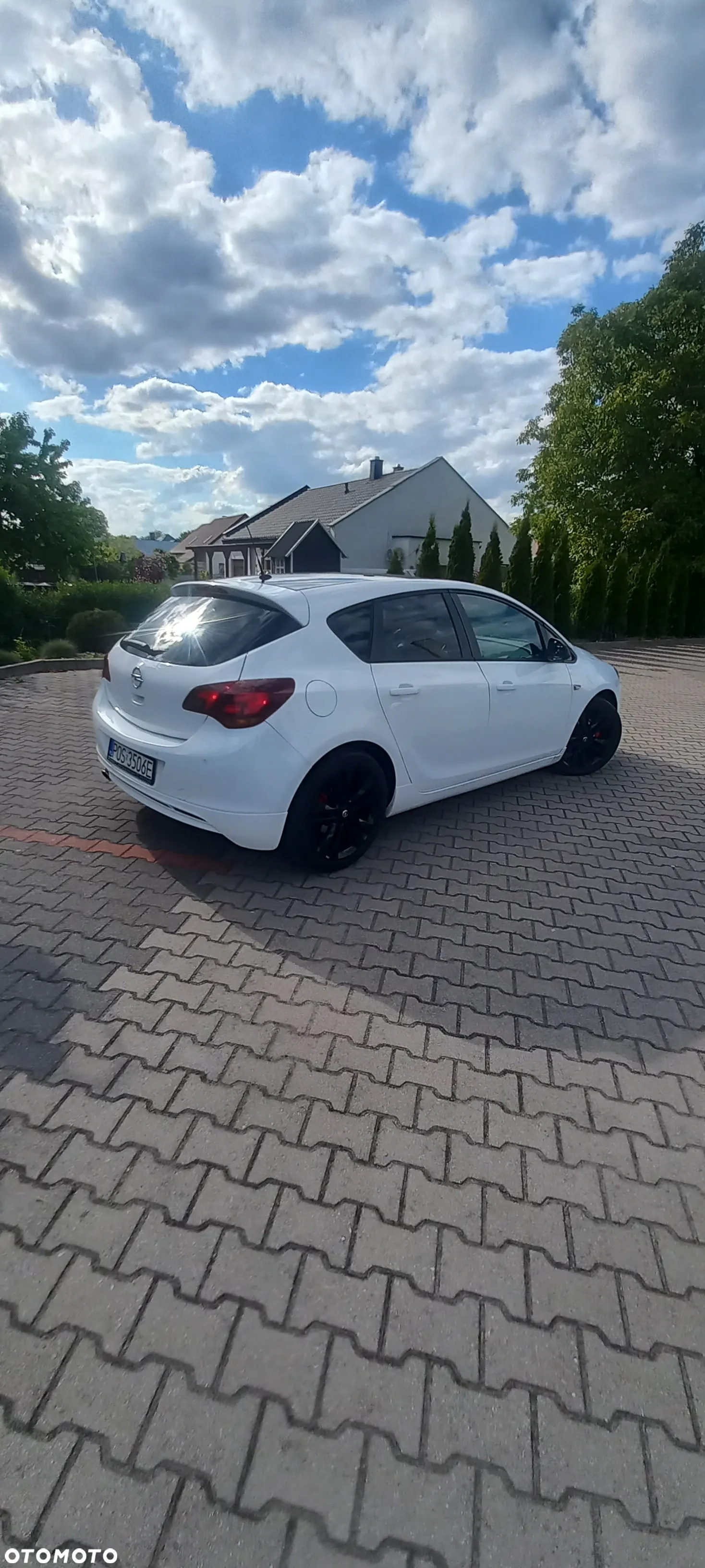 Opel Astra GTC 1.4 Turbo - 5