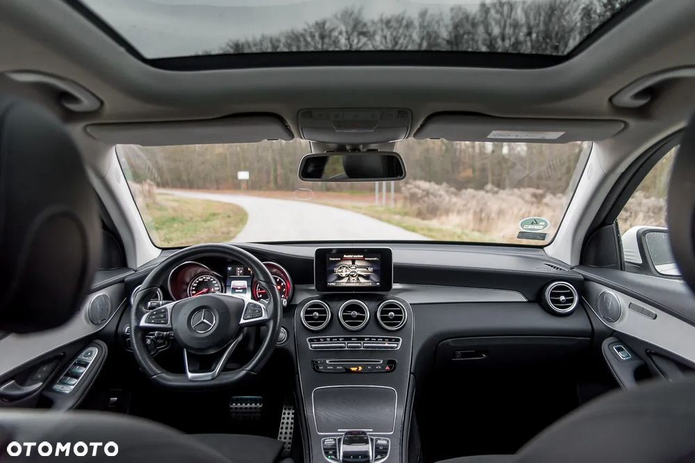 Mercedes-Benz GLC - 22