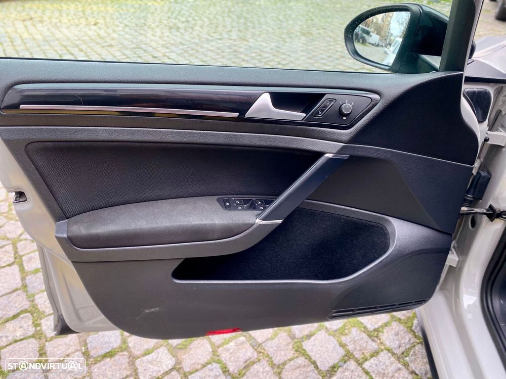 VW Golf 2.0 TSi GTi DSG - 19