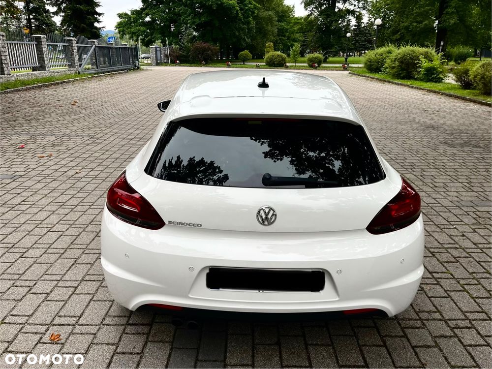 Volkswagen Scirocco 2.0 TDI DSG Million - 8