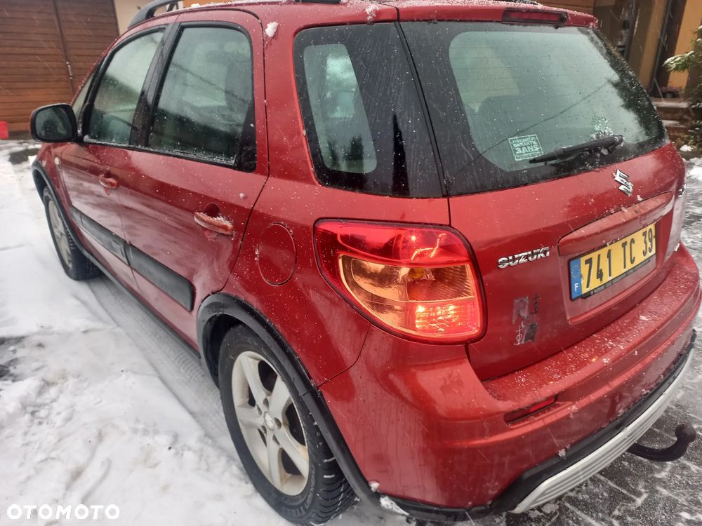 Suzuki SX4 1.9 DDiS DPF 4x4 Comfort - 3