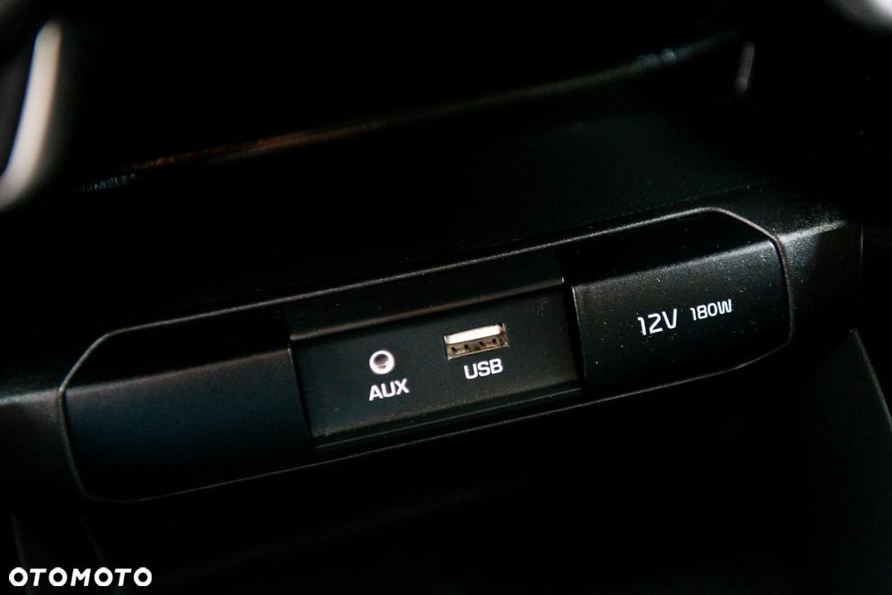Kia Rio 1.2 L Business Line - 26