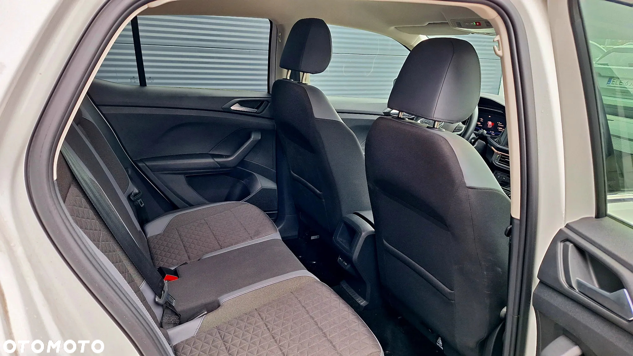 Volkswagen T-Cross 1.0 TSI Style DSG - 19