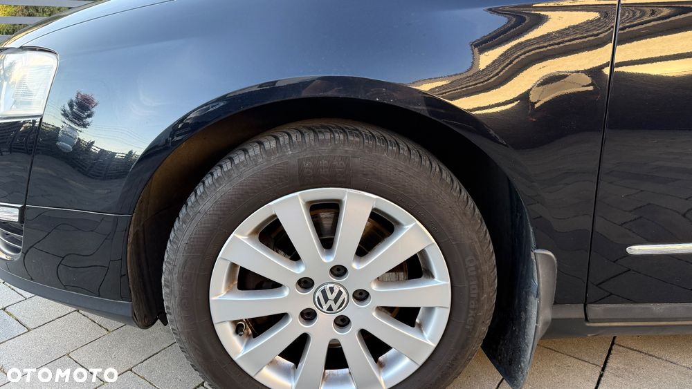 Volkswagen Passat 1.9 TDI Trendline - 27