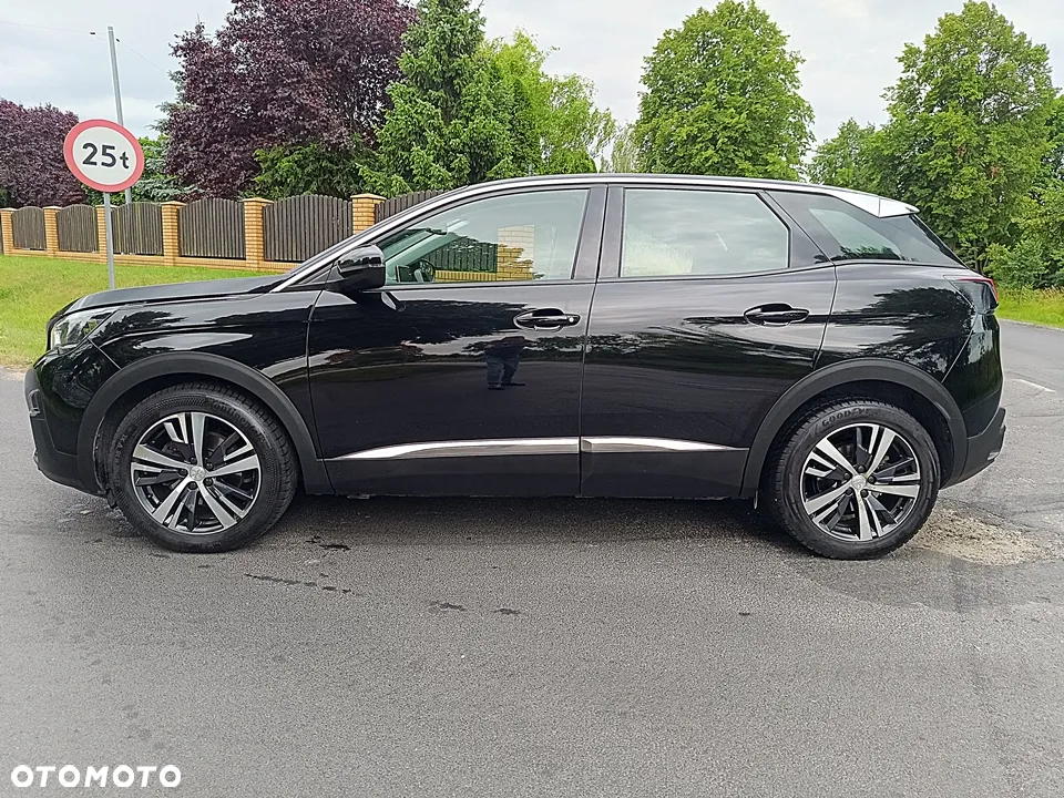 Peugeot 3008 1.5 BlueHDi Allure S&S - 16