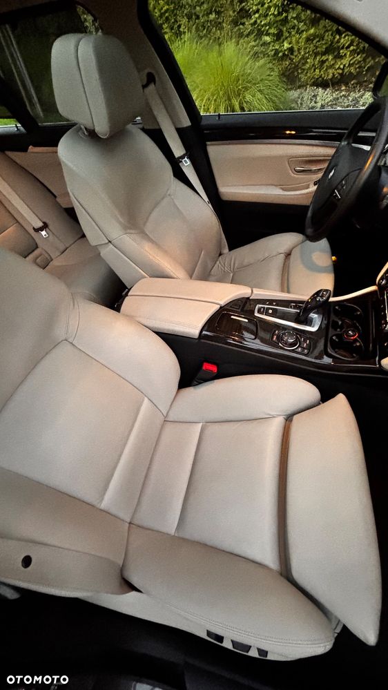 BMW Seria 5 535d xDrive Luxury Line - 19
